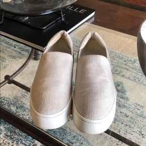 Vince Warren Slip on Sneaker